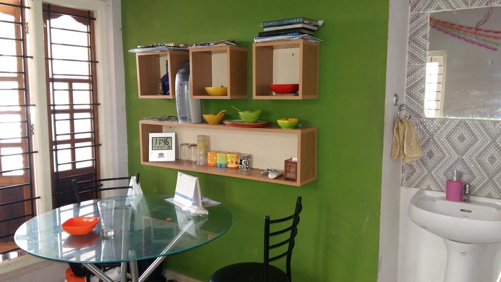 Niya Nest Homestay Kochi Luaran gambar