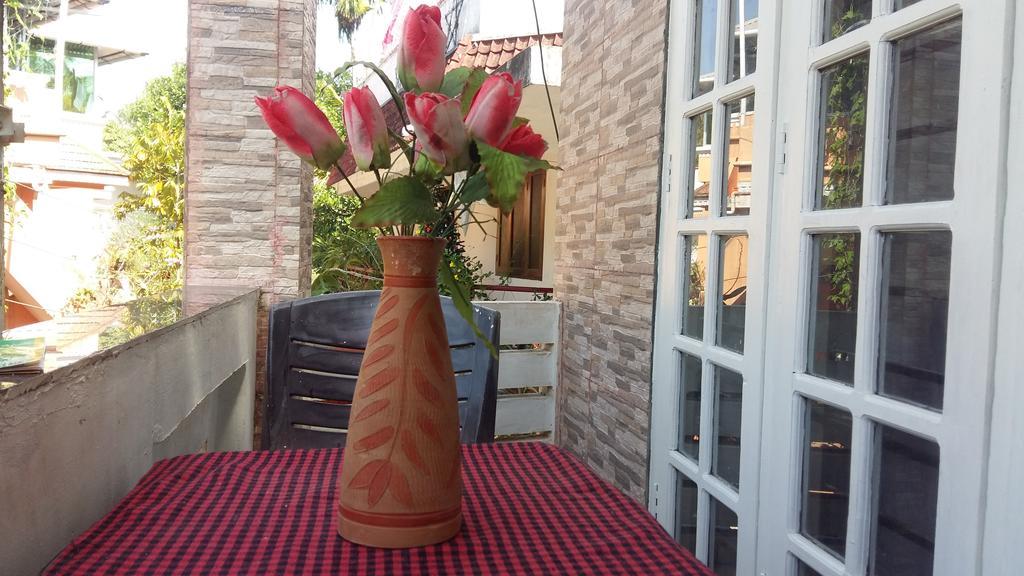 Niya Nest Homestay Kochi Luaran gambar