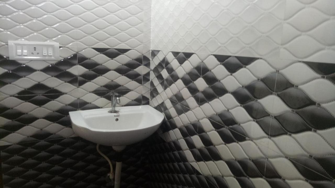 Niya Nest Homestay Kochi Luaran gambar